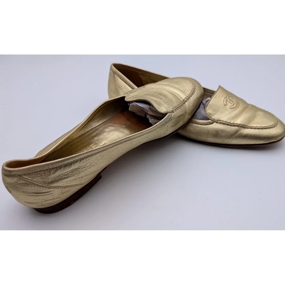 Chanel Gold Metallic Leather CC Logo Loafers Flats Made in Italy Size 39.5